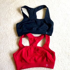 Sports bras, small
